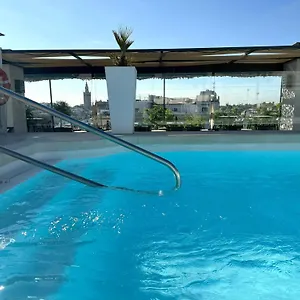 Hotel Bécquer